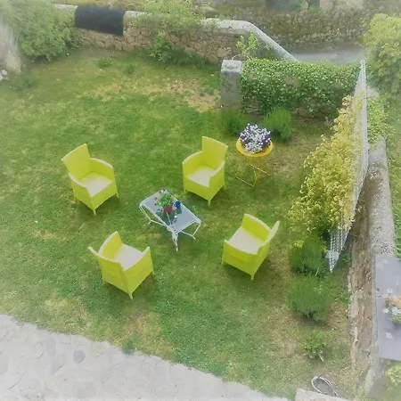 Casa de Férias Un Petit Coin De Paradis Gluiras