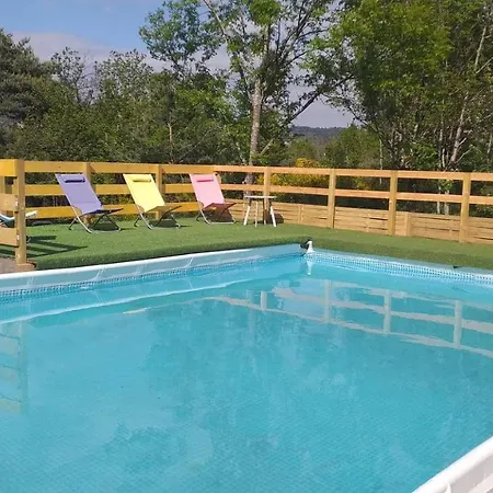 Un Petit Coin De Paradis Сasa de vacaciones Gluiras