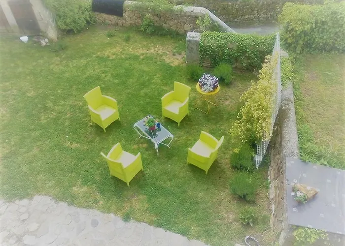 בית נופש Un Petit Coin De Paradis Gluiras